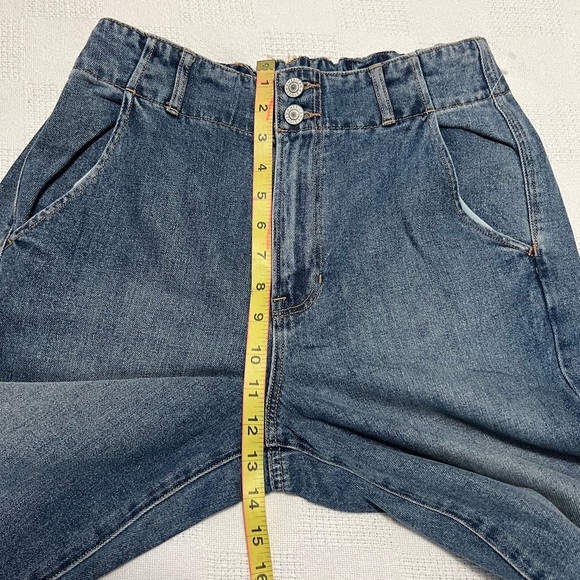 American Eagle - Picture 4 of 10